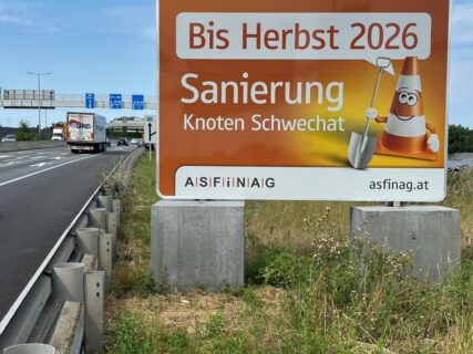 A04 Ost Autobahn, INSB Knoten Schwechat, 2320 Schwechat